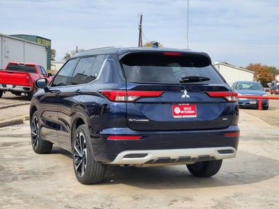2023 Mitsubishi Outlander SEL