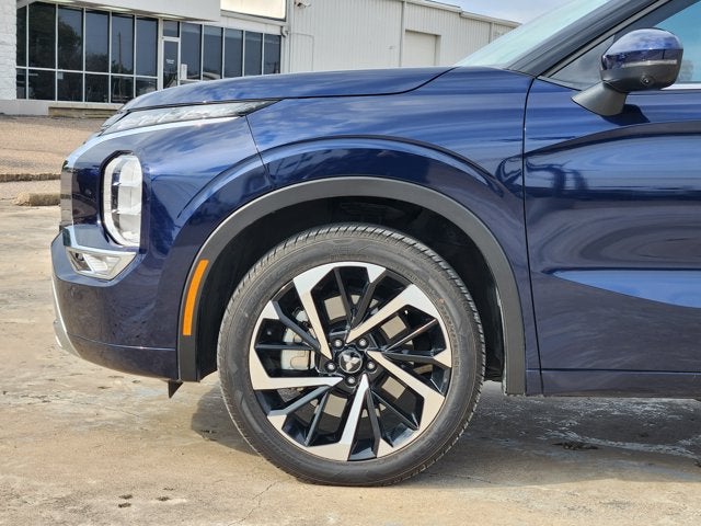 2023 Mitsubishi Outlander SEL