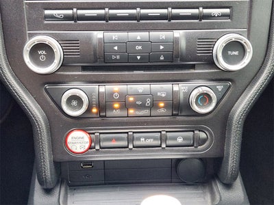 2016 Ford Mustang V6