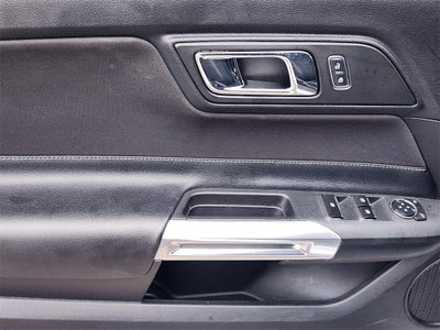 2016 Ford Mustang V6