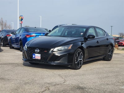 2023 Nissan Altima 2.5 SR