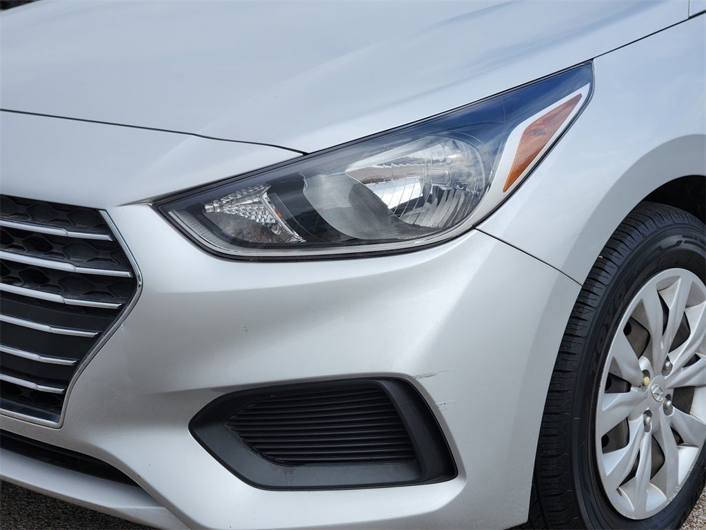 2021 Hyundai Accent SE