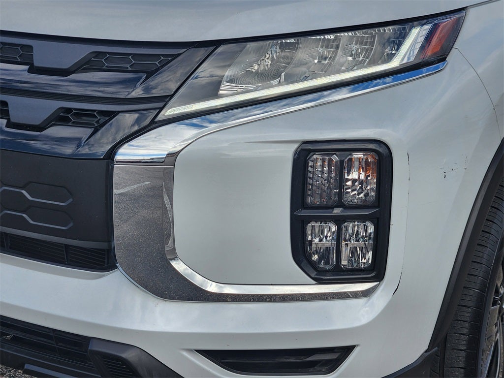 2023 Mitsubishi Outlander Sport Base