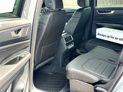 2026 Volkswagen Atlas Cross Sport 2.0T SEL R-Line Black