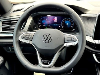 2026 Volkswagen Atlas Cross Sport 2.0T SEL R-Line Black