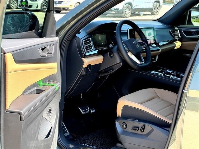 2026 Volkswagen Atlas Cross Sport 2.0T SEL R-Line Black