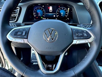 2026 Volkswagen Atlas Cross Sport 2.0T SEL R-Line Black