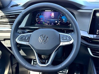 2026 Volkswagen Atlas Cross Sport 2.0T SEL R-Line Black