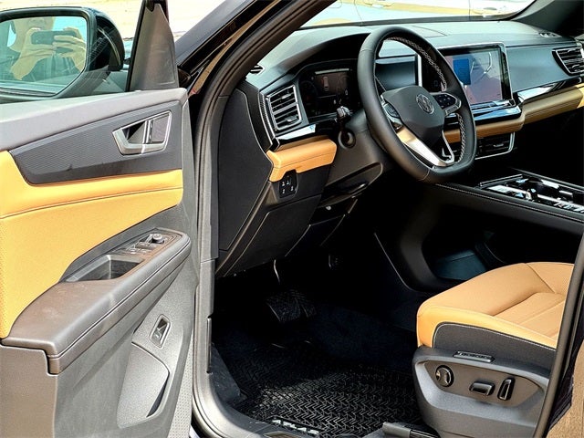 2026 Volkswagen Atlas Cross Sport 2.0T SEL