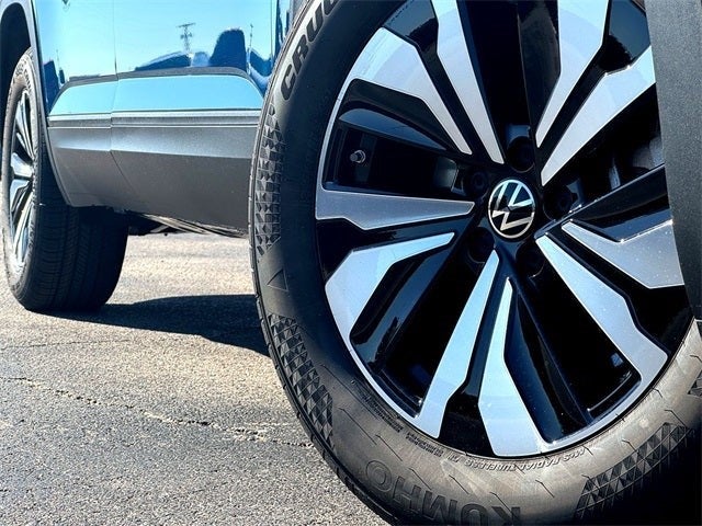 2026 Volkswagen Atlas Cross Sport 2.0T SE