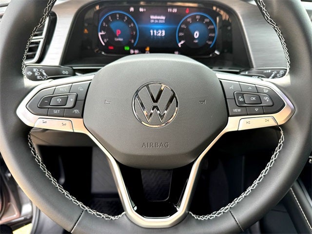 2026 Volkswagen Atlas Cross Sport 2.0T SE