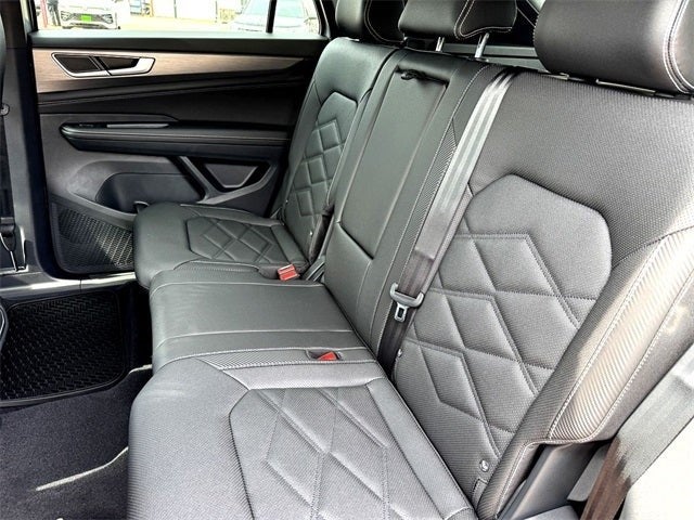 2026 Volkswagen Atlas Cross Sport 2.0T SE