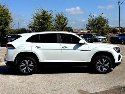 2026 Volkswagen Atlas Cross Sport 2.0T SE