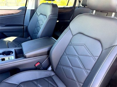 2026 Volkswagen Atlas 2.0T SE