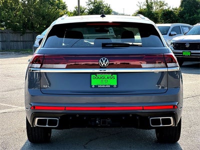 2026 Volkswagen Atlas Cross Sport 2.0T SEL Premium R-Line