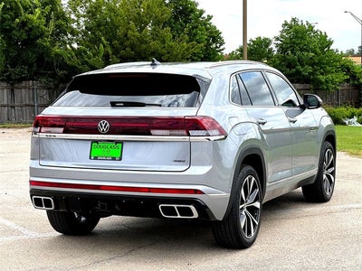 2026 Volkswagen Atlas Cross Sport 2.0T SEL Premium R-Line