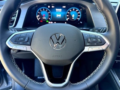 2026 Volkswagen Atlas Cross Sport 2.0T SE W/TECHNOLOGY