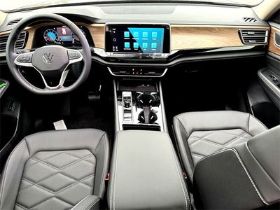 2026 Volkswagen Atlas 2.0T SE W/TECHNOLOGY