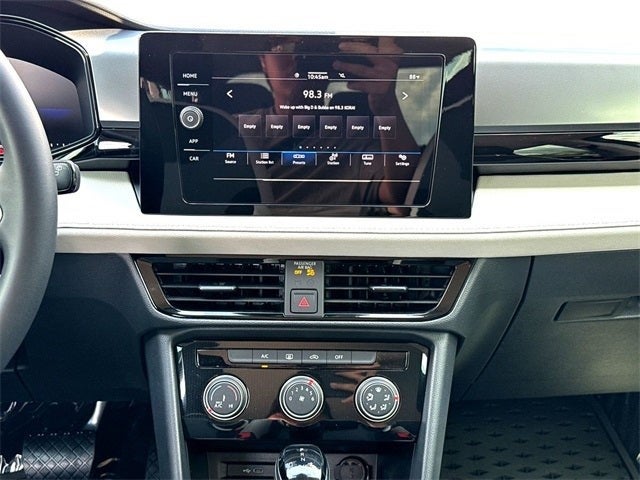 2025 Volkswagen Taos 1.5T S