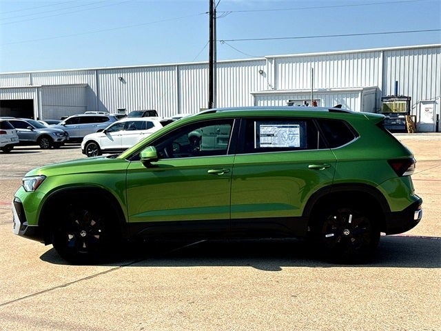 2025 Volkswagen Taos 1.5T SE