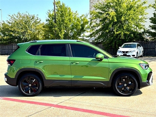 2025 Volkswagen Taos 1.5T SE