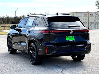 2026 Volkswagen Tiguan 2.0T SE R-Line Black