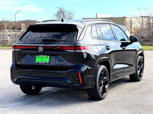 2026 Volkswagen Tiguan 2.0T SE R-Line Black