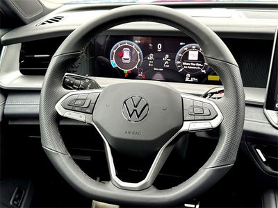 2026 Volkswagen Tiguan 2.0T SE R-Line Black