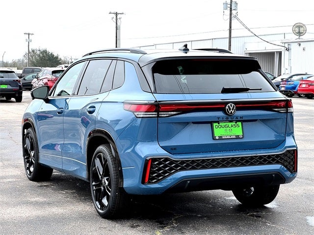 2026 Volkswagen Tiguan 2.0T SE R-Line Black