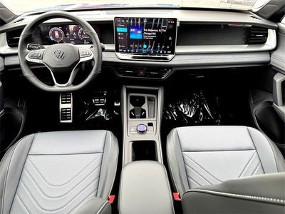 2026 Volkswagen Tiguan 2.0T SE R-Line Black