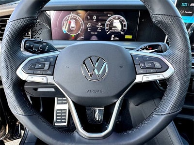 2026 Volkswagen Tiguan 2.0T SE R-Line Black