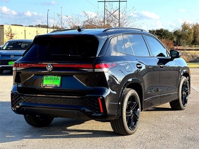 2026 Volkswagen Tiguan 2.0T SE R-Line Black