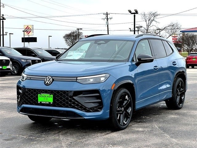 2026 Volkswagen Tiguan 2.0T SE R-Line Black