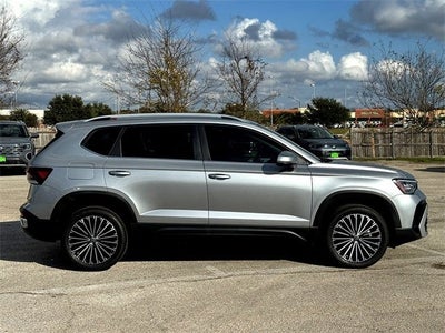 2026 Volkswagen Taos 1.5T SE