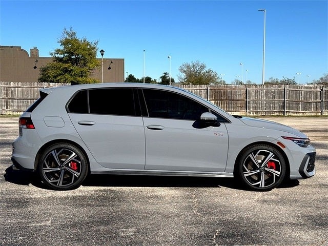2026 Volkswagen Golf GTI 2.0T SE