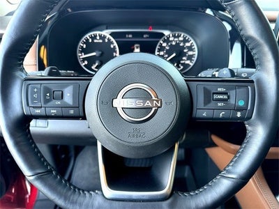 2023 Nissan Pathfinder Platinum