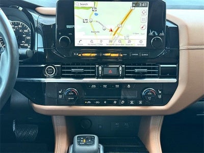 2023 Nissan Pathfinder Platinum