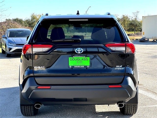 2023 Toyota RAV4 Hybrid XLE