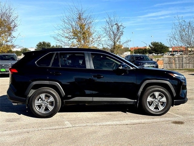 2023 Toyota RAV4 Hybrid XLE